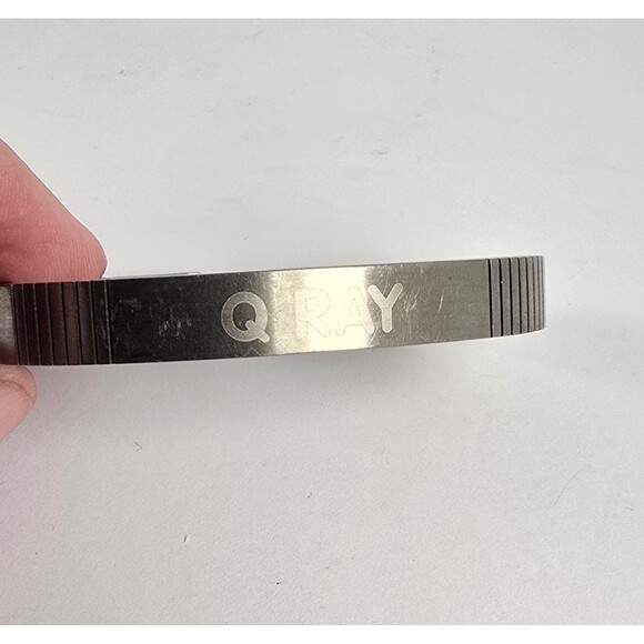 Q Ray Titanium Ionized Bracelet Cuff Jewelry Wellness Healing - Picture 2 of 5